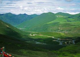 Kangding Mountain Scene